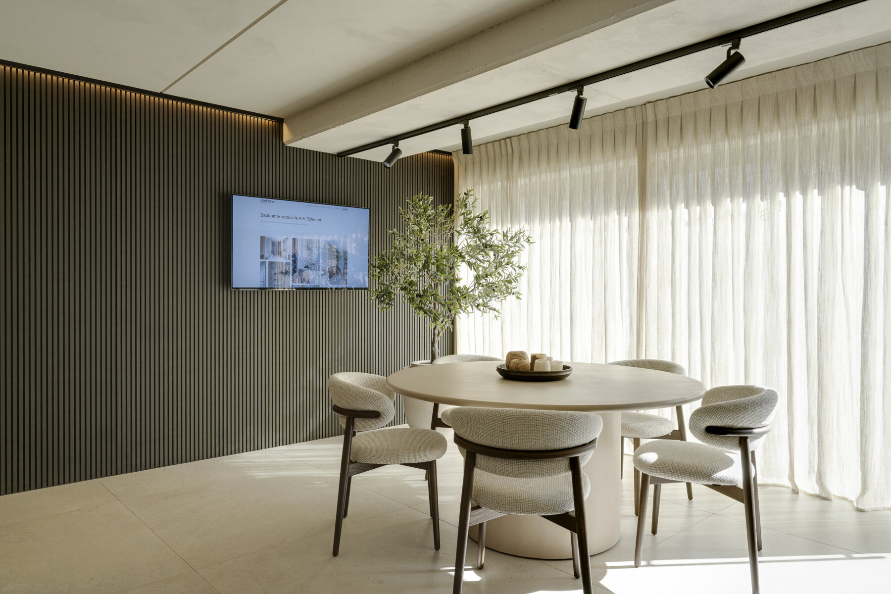 20250307_Zedreno_Office-10