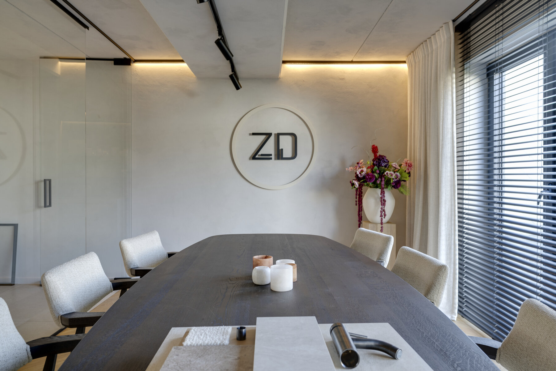 20250307_Zedreno_Office-62